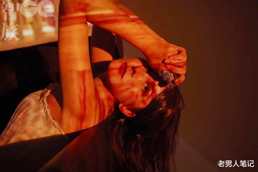 老男人笔记 热依扎：女儿是我的翅膀，是我的药，从此人生有了羁绊