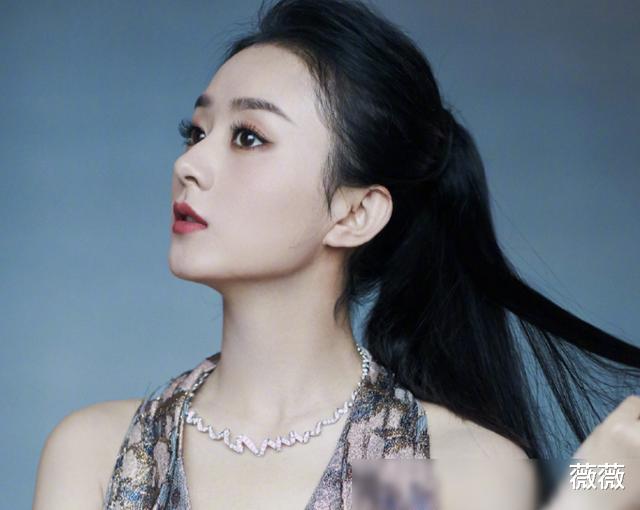 短发 赵丽颖产后被吐槽身材走样，苦寻减肥良方无果，粉丝帮忙出了妙招
