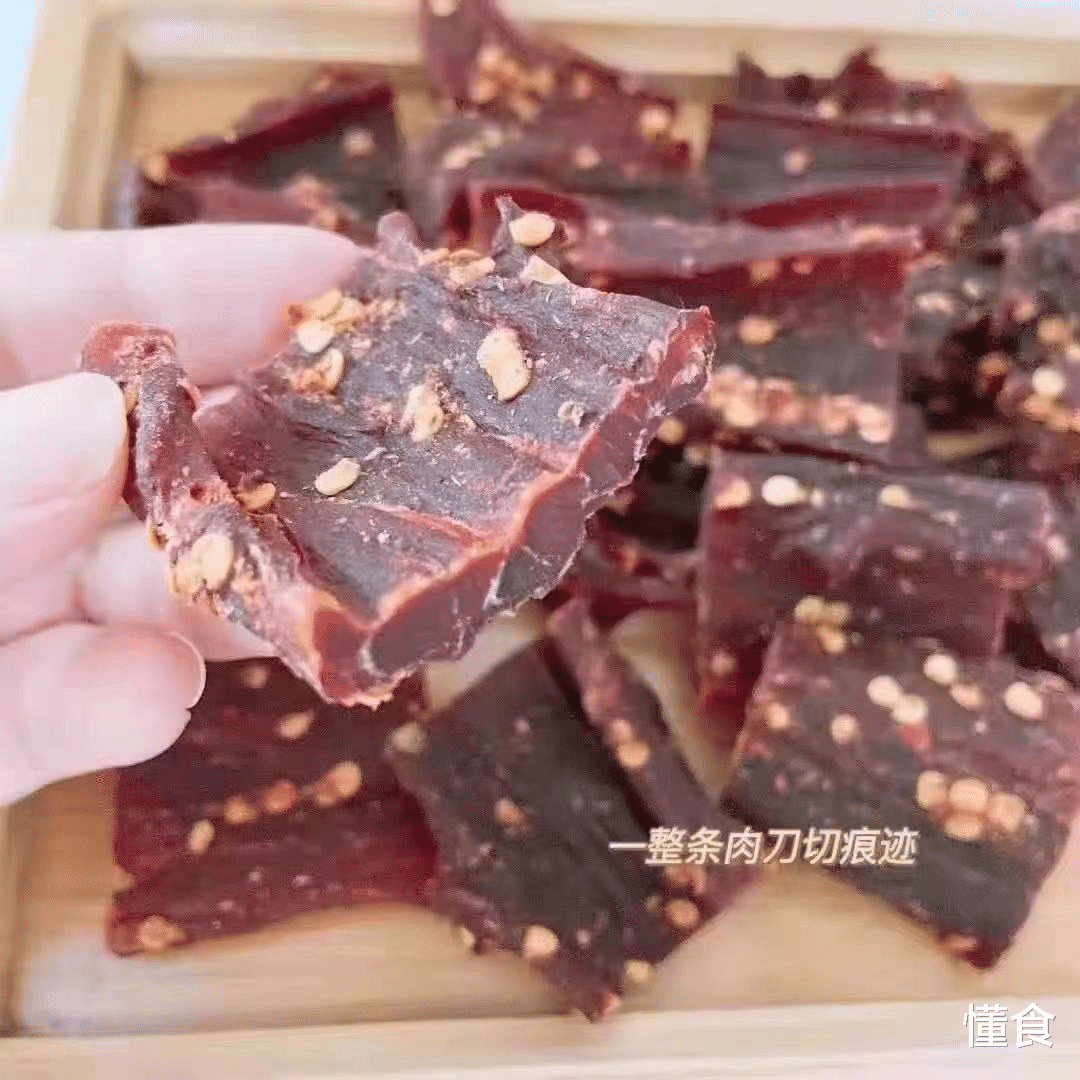 眼妆|夏季减肥正当时，这4款“低脂低卡”零食看一下，既能解馋还不胖
