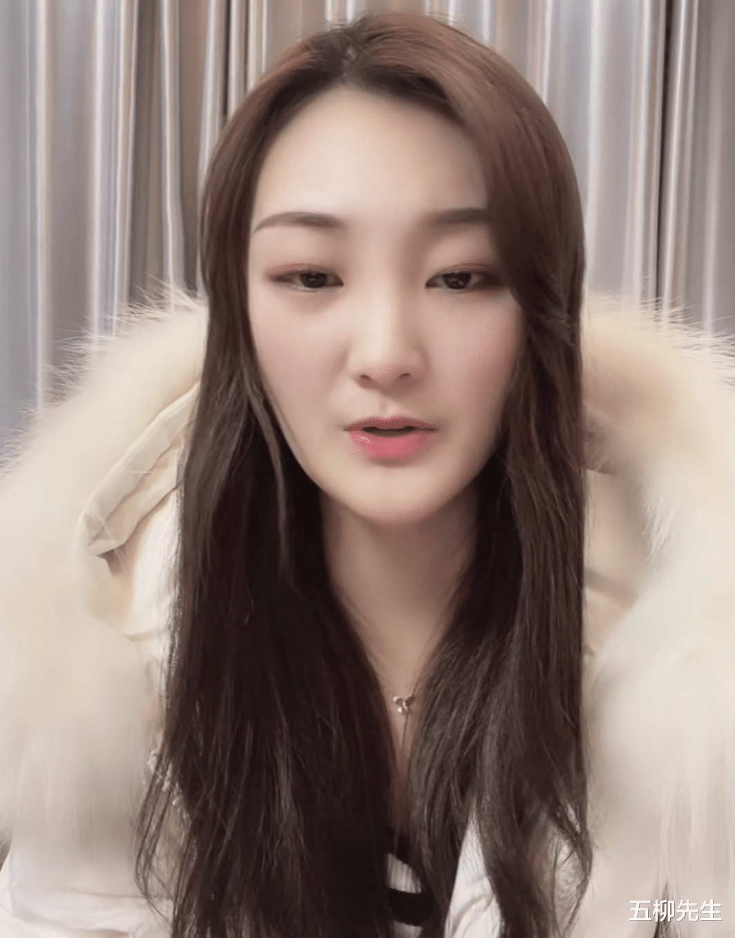 顾廷烨|太委屈！陈亚男直播间首次正面回应质疑，眼泪眼眶打转让粉丝心疼