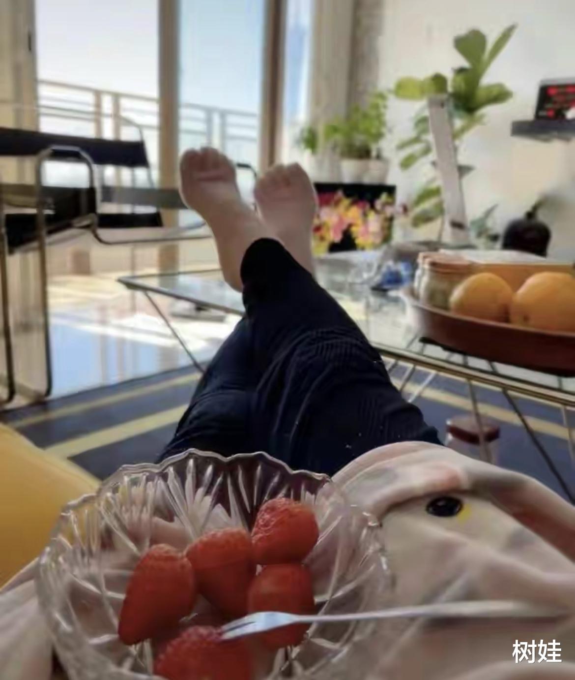 刘玉翠|55岁香港绿叶自曝已领退休金，坦言工作没人请，长居内地生活惬意