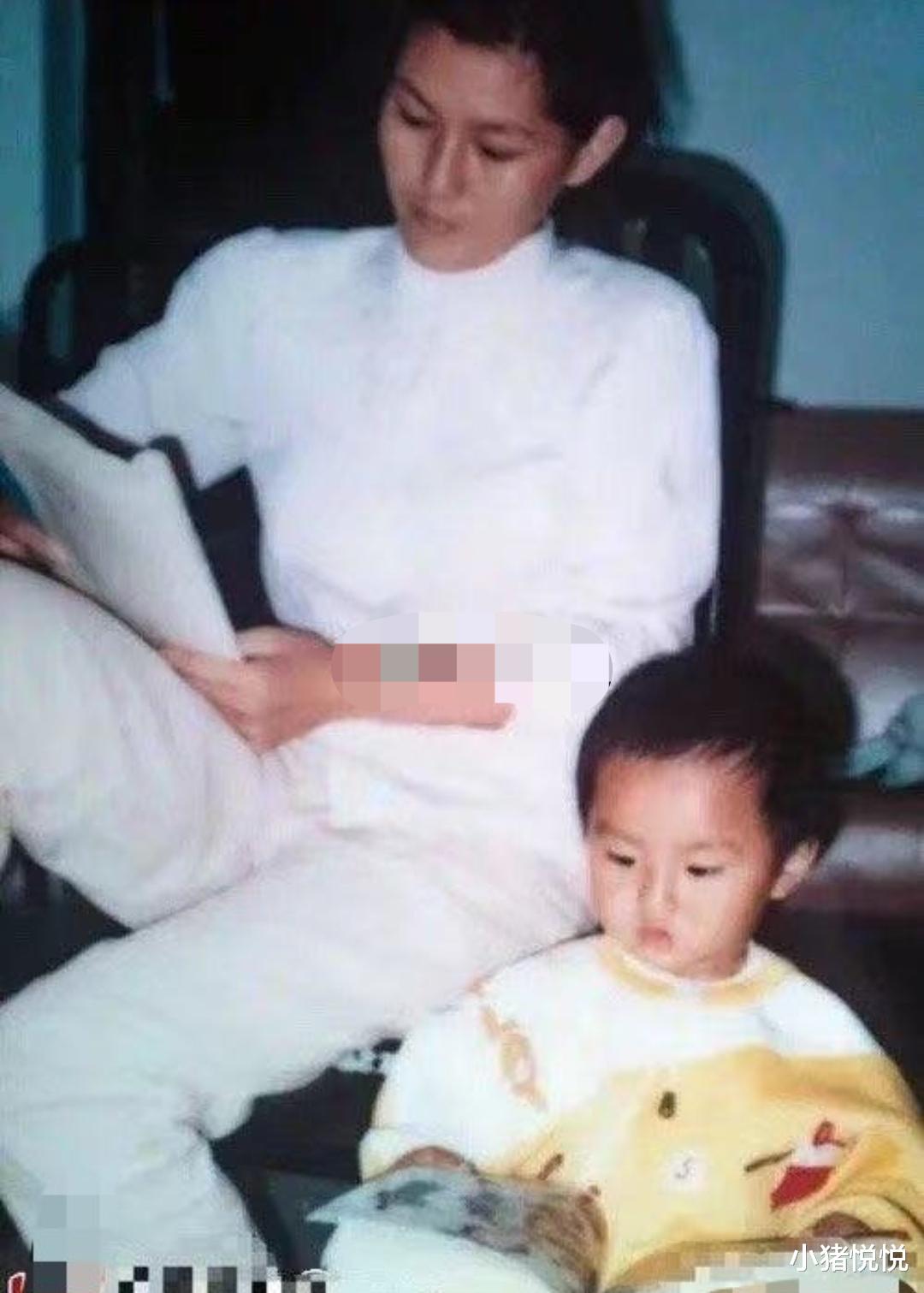 吴亦凡|吴亦凡妈妈半个月仅睡15小时,请成龙大哥出面却被赶!网友:呵呵