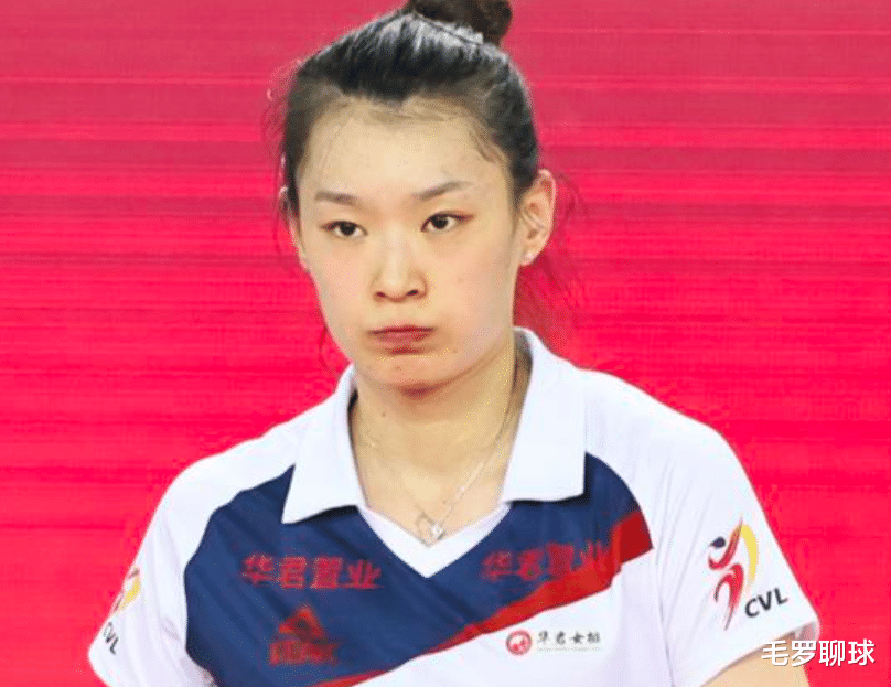 李盈莹|27-25翻盘绝杀！李盈莹绝境爆发，中国女排新领袖率天津击败辽宁