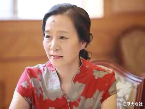 奚美娟|不傍富豪、不滥情的奚美娟：39岁生子后被离婚，66岁至今未再婚