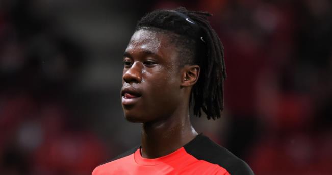 00后|足坛10大00后新星出炉！法蒂第9，桑乔第3，第1太亮眼，能夺金球