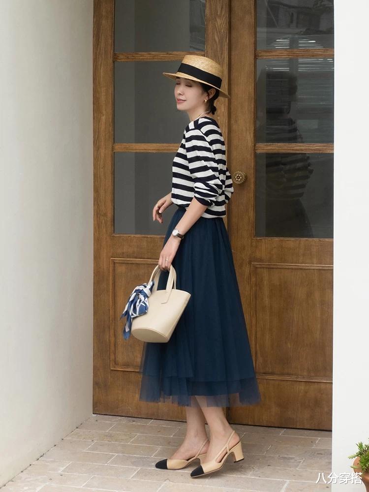 八分穿搭|30岁左右的女性不要瞎打扮，看看这些穿搭，温柔优雅又显气质