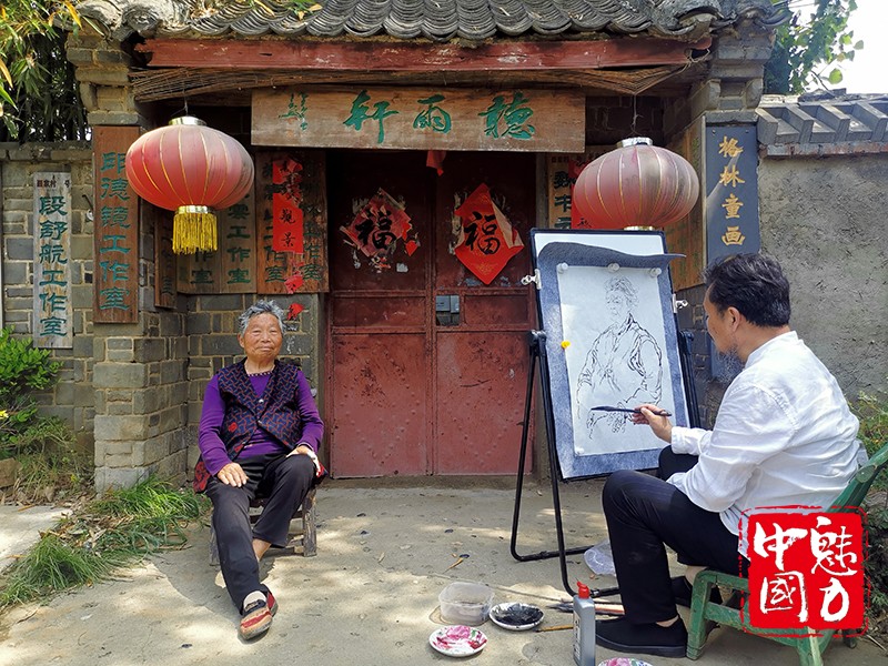 探索新观察 “温情五月 感恩母亲” 南阳画家村关爱留守儿童主题活动圆满成功