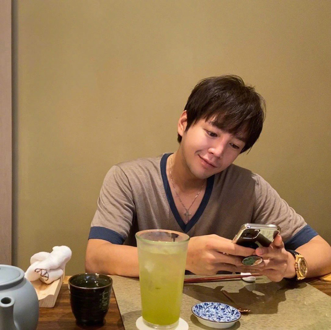 运动|张根硕瘦身成功，重回颜值巅峰！还记得你颜值巅峰是何时嘛？