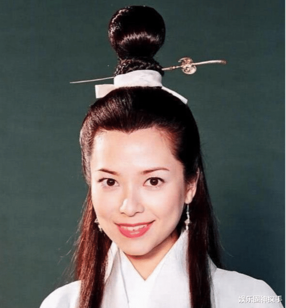 郭羡妮|郭羡妮女儿长大了，9岁的她越来越漂亮，和小时候变化大