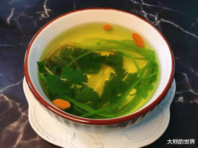 香菜|香菜根别扔掉，90岁外婆分享几十年的土方法，解决很多人的困扰