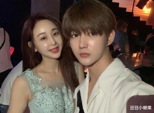 豆豆小糖果|咸素媛跟小自己18岁的丈夫分手：婚姻里，合适远远比喜欢更重要