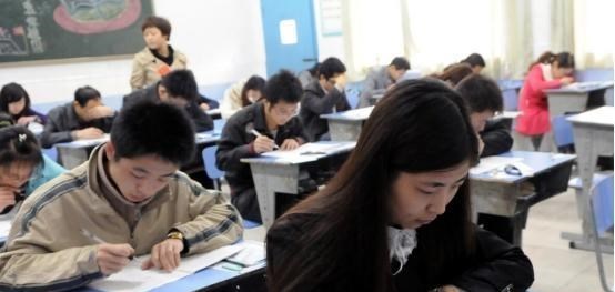 应届生|想要考“编制”的学生，要保留好应届生的身份，报考时用处大