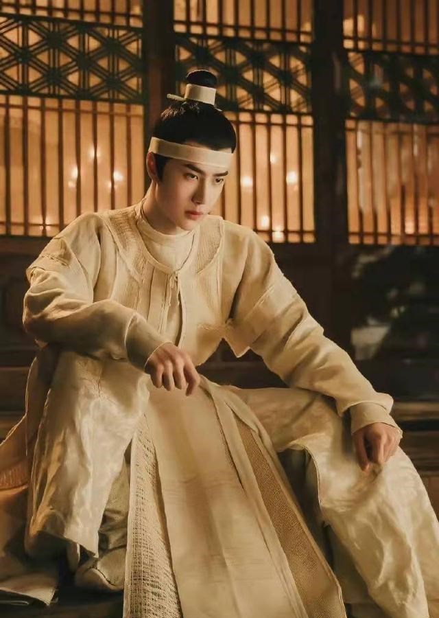 张纯烨|人民网评王一博演技差，被粉丝网暴，按头官媒是肖战粉丝