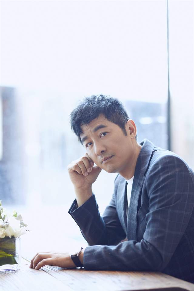 二胎|她是富家千金，为爱情失去自我，为生二胎打100针，今43岁妩媚多情