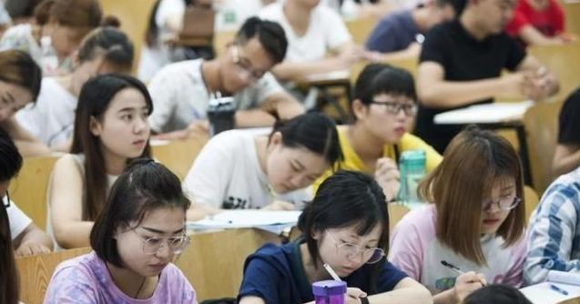 专升本|统招“专升本”与普通本科有何不同？毕业时会出现差距，别忽视