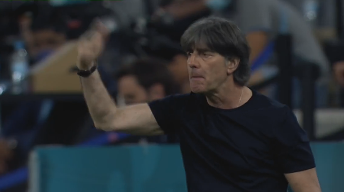 德国队|差点4球惨败！辣眼睛：勒夫学西班牙玩传控，把德意志战车开翻了