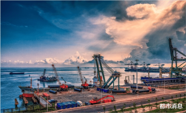 武汉|广东湛江楼市的危与机，回不去的房价，碧海银滩的湛江楼市的潜力
