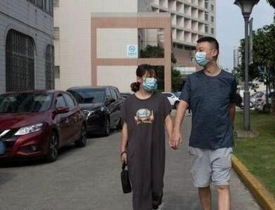 李沁|错换人生28年，杜新枝大闹许敏单位？姚威千里护母背后的思考！