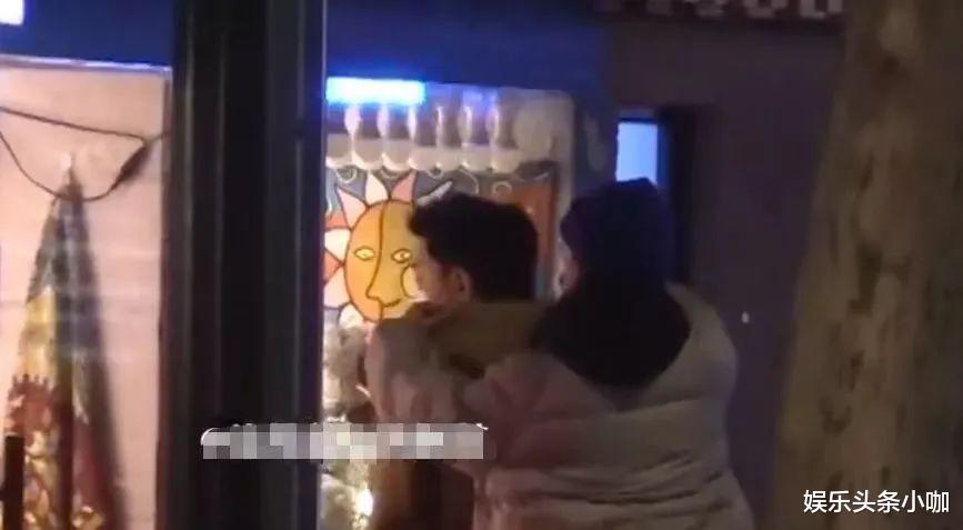 黄渤|杨洋杨紫捆绑？黄渤出轨？华晨宇被整？杜华退出娱乐圈？