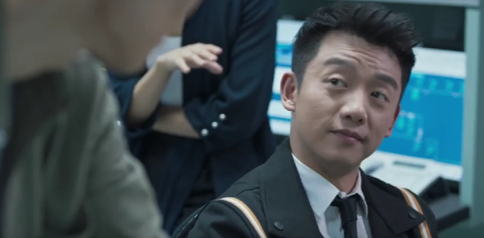 张国立|开播1集，收视率破1！张国立携正义大剧，来“轰炸”影视圈了