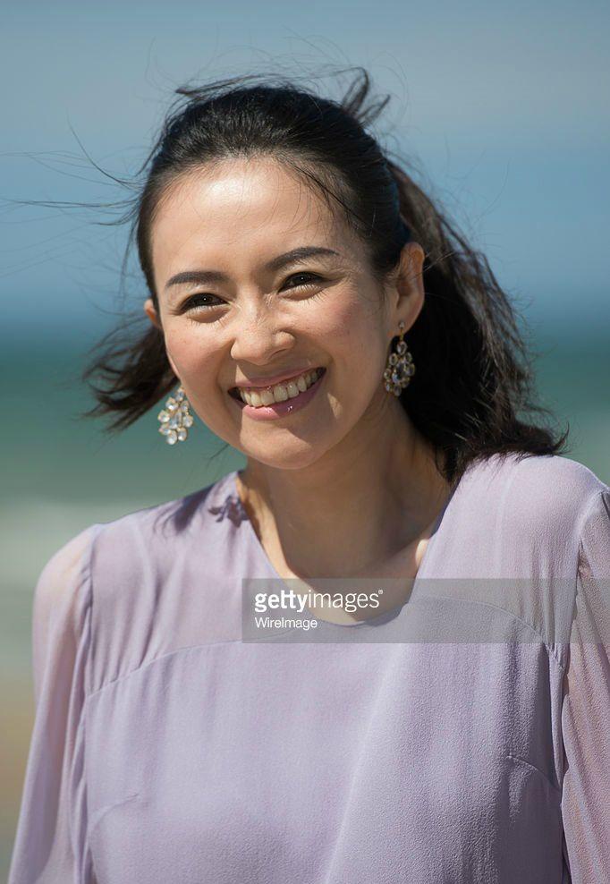 关晓彤|20位明星外媒未修图公开，看清他们真实颜值后：再也不信精修了