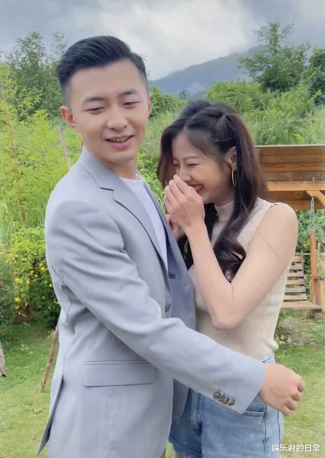 高文君|亚洲选美大赛季军官宣恋情！与学霸男友异国恋，晒长情书暖心表白