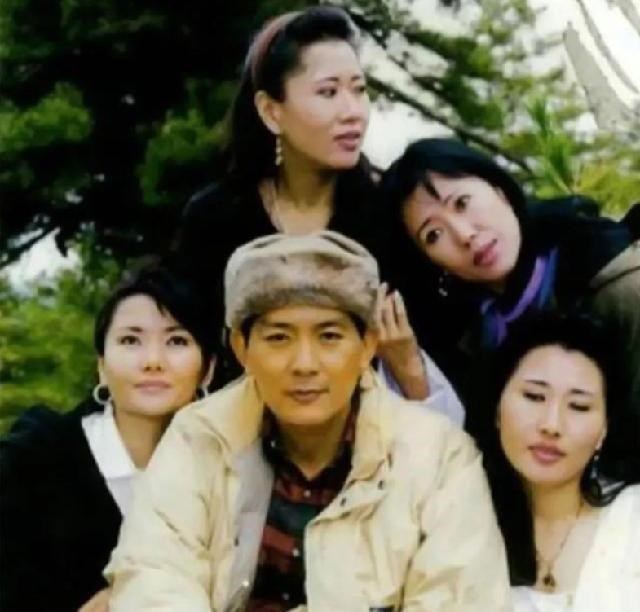 不丹同胞四姐妹共嫁一夫，9年後補辦婚禮，稱丈夫是最英俊的國王-圖7