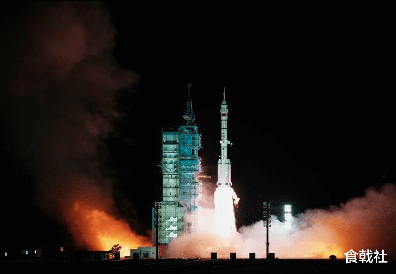 太空 神舟十三带着多个“首次”又升空了，这次最强天团要在太空过年了