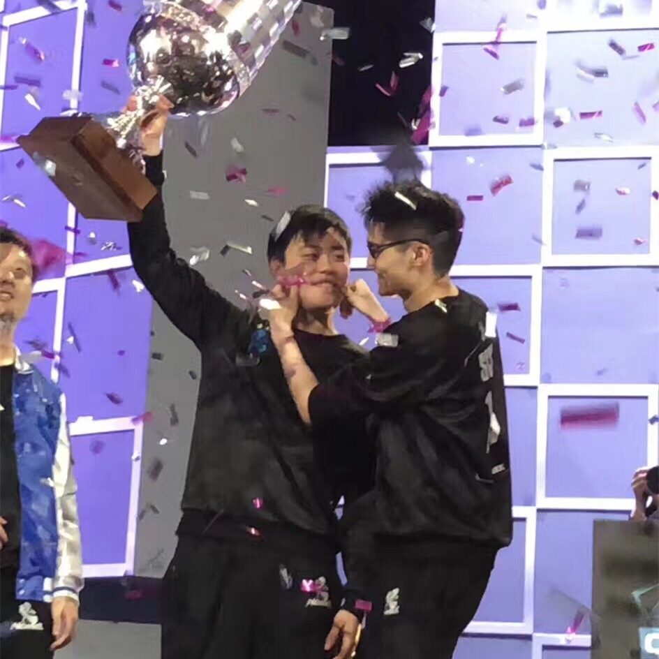 sccc|Dota2-TI冠军恐怖如斯？Zhou神“公开处刑”Sccc，水友：老当益壮