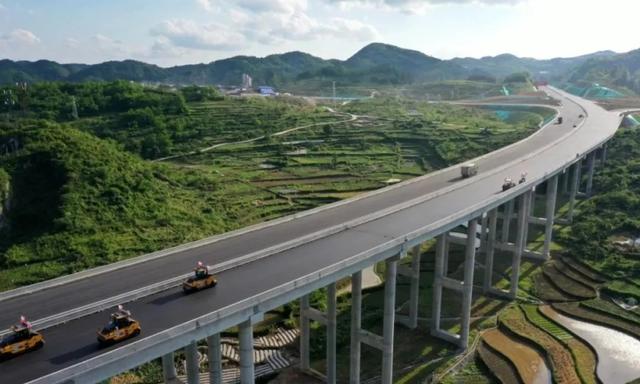 多彩贵州网 贵黄高速公路计划6月通车！途经龙里、贵定、福泉