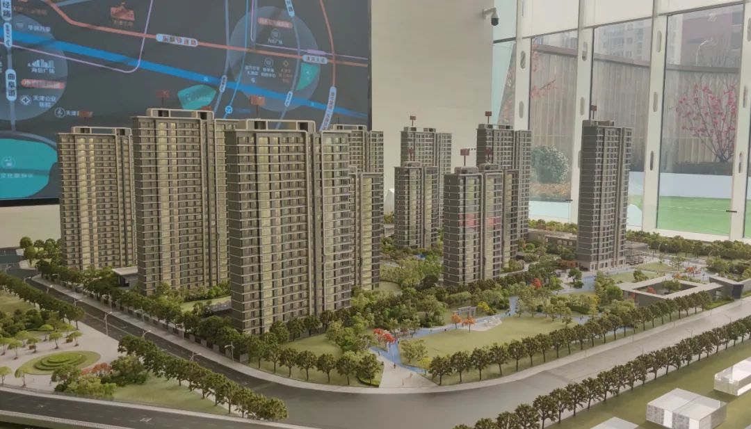 河东首个高端盘来了,铝板+宽厅+落地窗,放风价4.5万/平米!