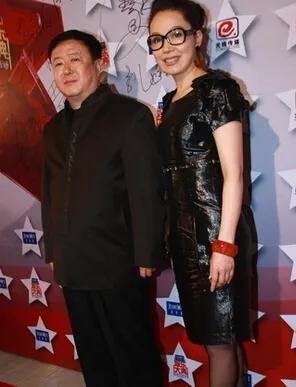 谢娜|她出道便靠姑父走红，姑父另结新欢后，她沦为了18线演员