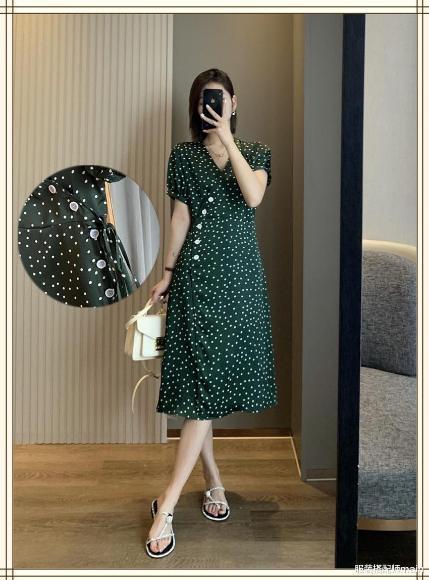 服装搭配师main|微胖女生显瘦必备，最适合夏天的茶歇裙我给你找了6条