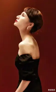 亮剑|娱乐圈六位女星长的挺美，却无法驾驭古装造型，颜值崩塌难以直视