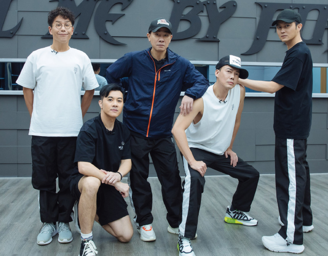 林志炫|《披荆斩棘》林志炫组舞台被指一般，编曲人员发文：很多方案被否