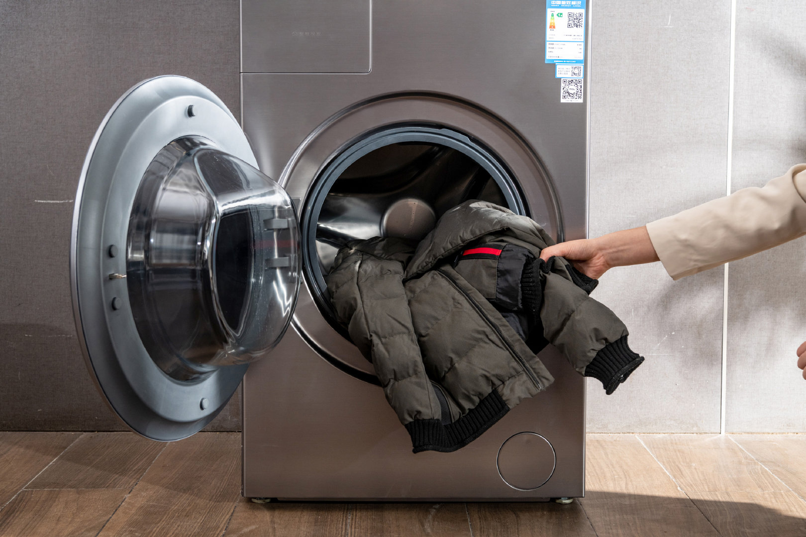 洗衣机|一台顶三台，体验TCL灵悉C12复式分类洗衣机，宝妈彻底解放了