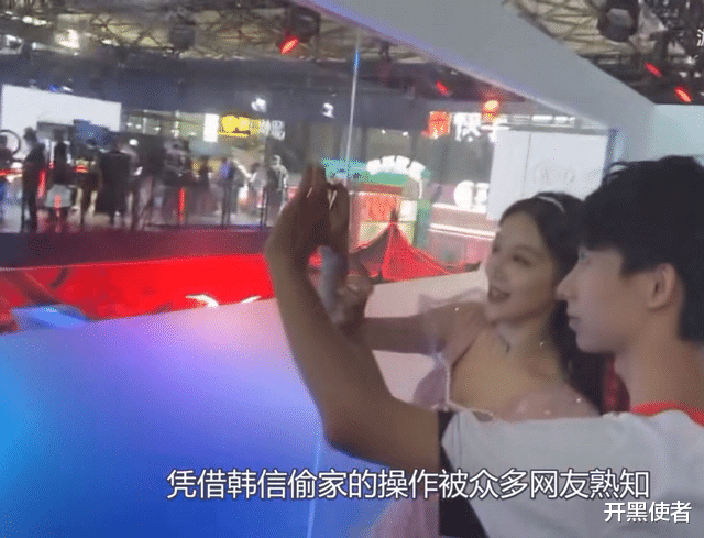 |梦泪到底有多少女神粉丝？晒合照宅男看呆，粉丝：和灵儿有得一拼