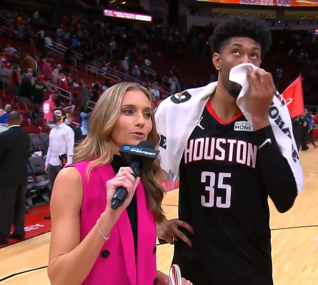 伍德|美媒交易方案！火箭得到26歲內(nèi)線+22歲前鋒+首輪簽，伍德馳援綠軍