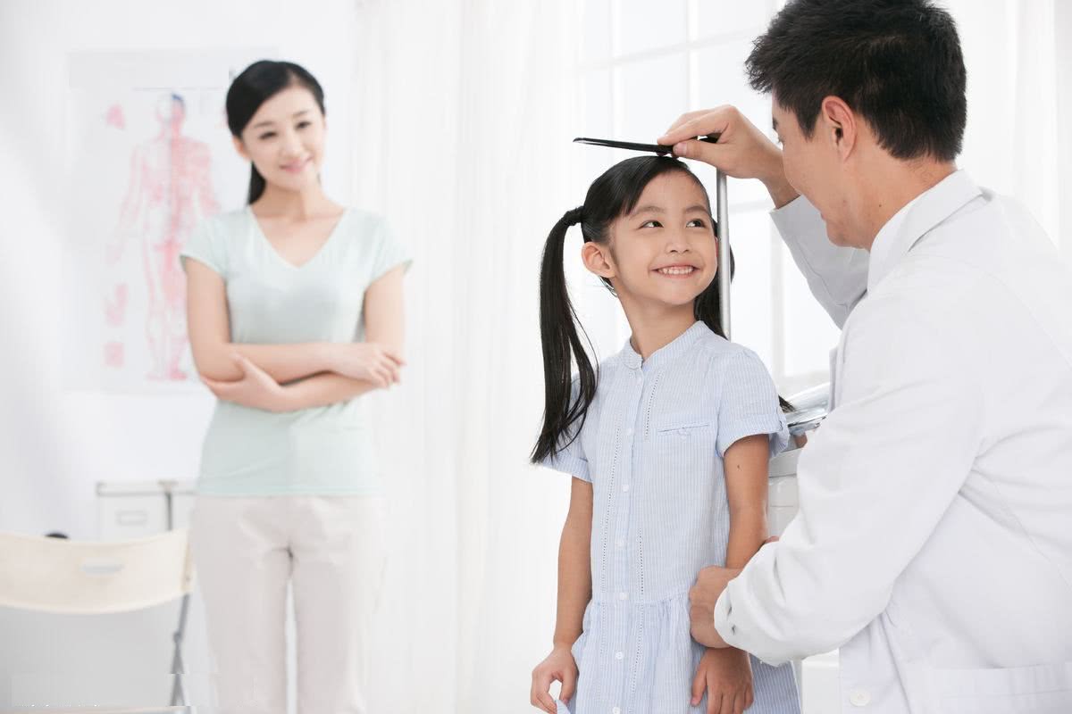 土爸说育儿|你孩子身高合格吗？最佳0-18岁的孩子身高标准参照表，男女孩都有