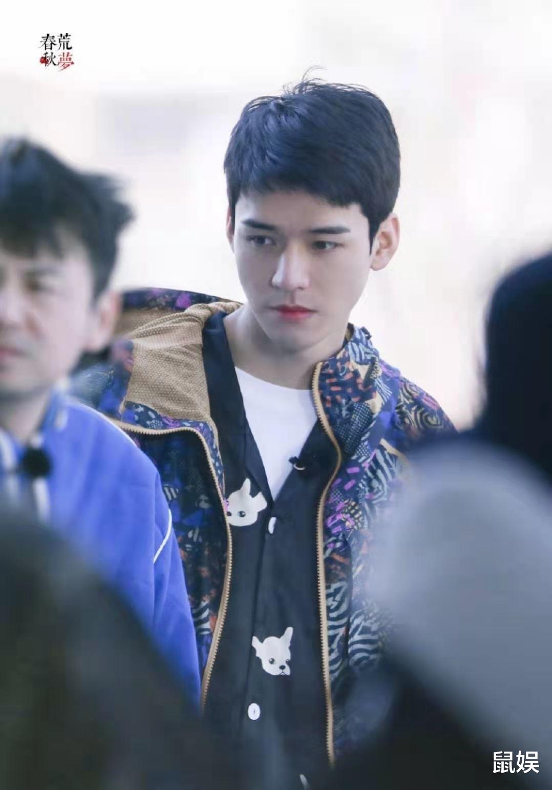 张哲瀚|龚俊高奢珠宝合作？曝其接触资源已达顶流标准，与张哲瀚差距明显