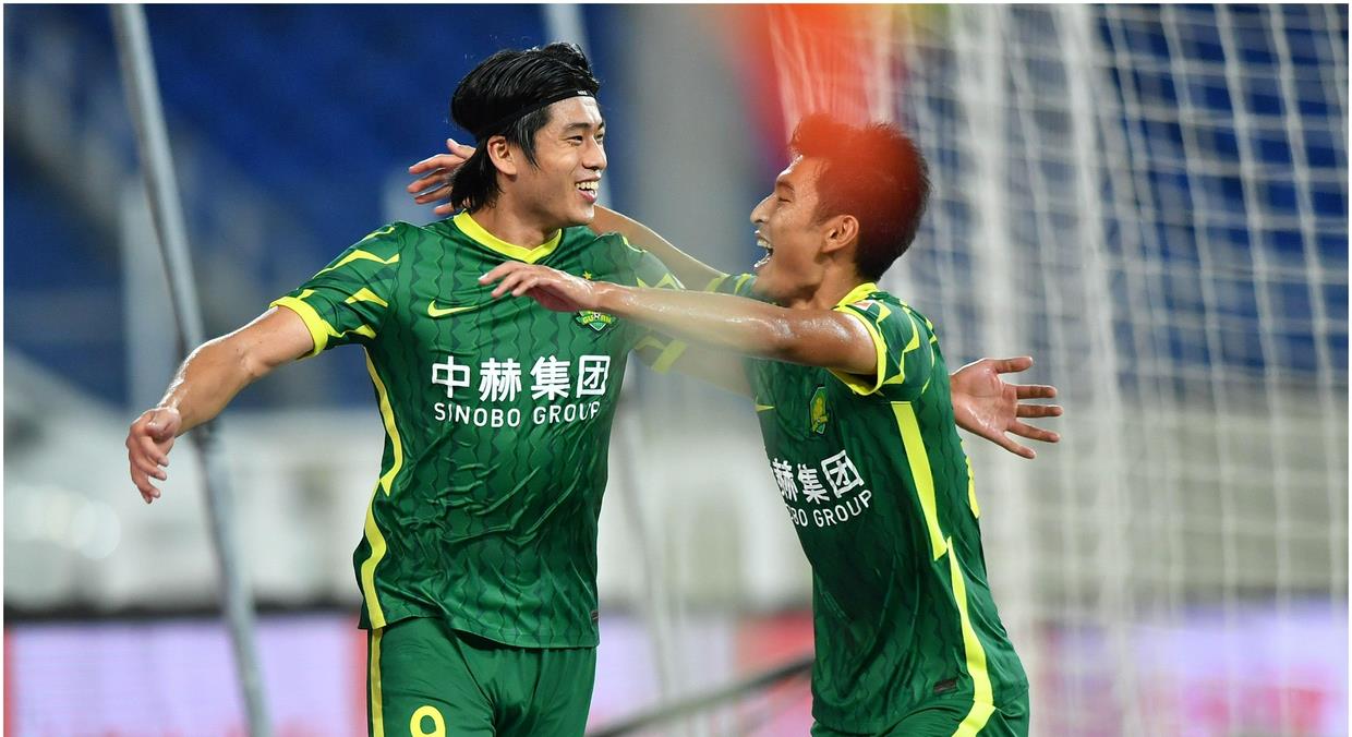 可馨育娃|郭田雨在国足不一定能踢上!竞争对手连续两场梅开二度,更强势!