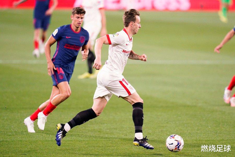 马德里竞技|变天！马竞0-1落败，皇马巴萨收大礼，西甲争冠悬念回归