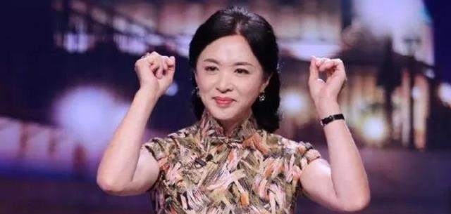 金星|金星被问“如何帮老公解决需求”？她做了一个动作，网友瞬间懂了