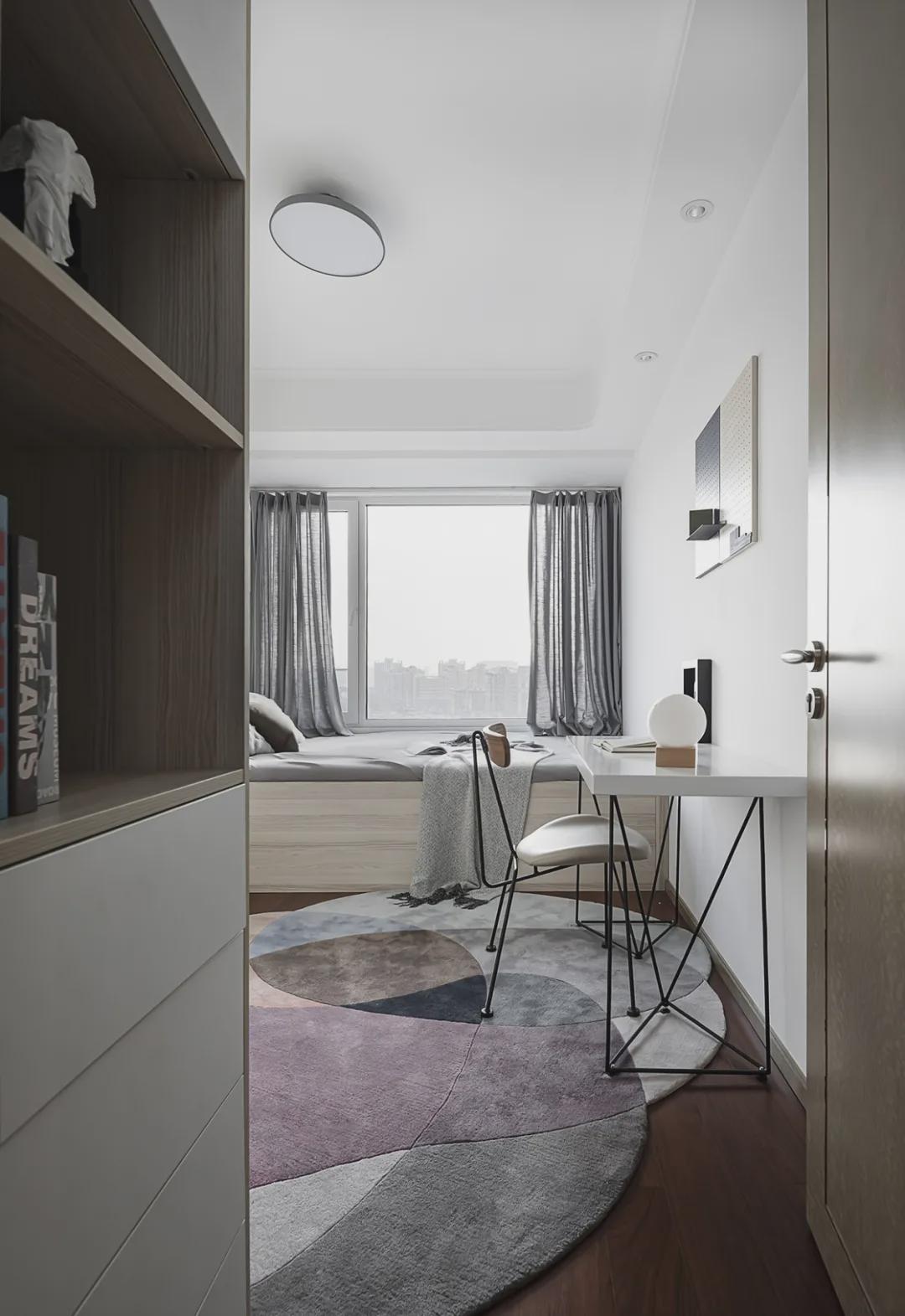 10年老房大逆袭:纯粹又有烟火气,这个暖白极简小屋太爱了!