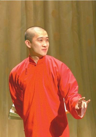 曹云金|曹云金发文晒照，留言区清一色负评，网友：关注你，就是为了骂你