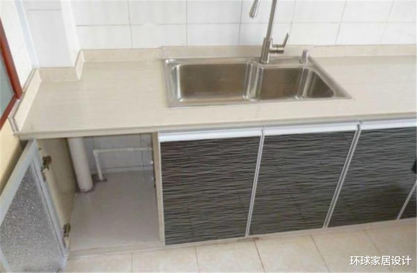 |为何越来越多人不定做橱柜，改用瓷砖做橱柜？它真有那么好吗？