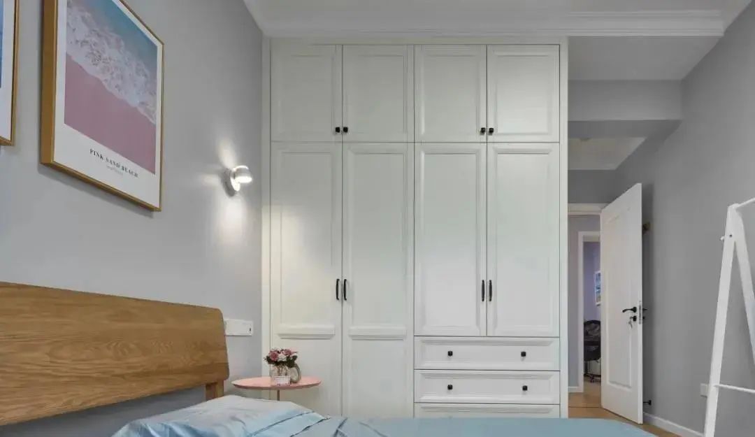 卡座餐厅+榻榻米次卧，这是我见过最实用的小户型设计！