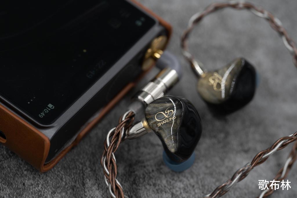 软件|4种音色佩奇：山灵ME800圈铁6单元耳机评测报告