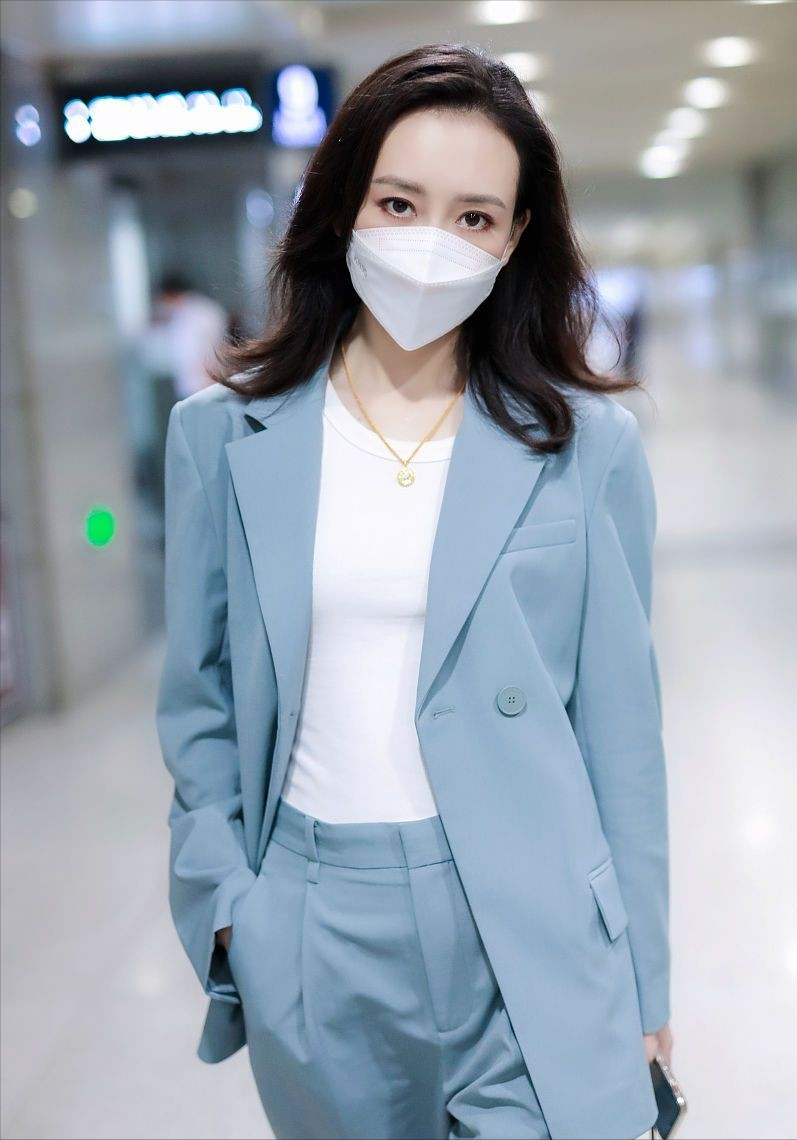 BiuFashion|王鸥这身材优势真强，日常穿搭都又A又飒，穿衣打扮真有一套