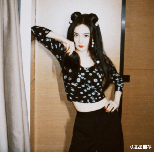 杨幂|尤物身材只服杨幂！当她穿起无痕裙，才懂小鲜肉爱她的原因